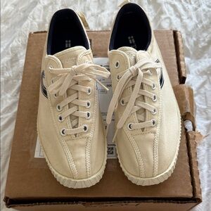 Tretorn White Canvas Athletic Sneakers with Navy Accent